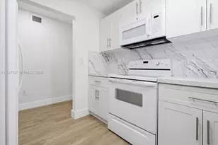 6960 Miami Gardens Dr, Hialeah, FL 33015 - Photo 5