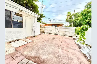 2516 Cleveland St #B, Hollywood, FL 33020 - Photo 17