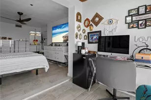 671 NE 195th St, Miami, FL 33179 - Photo 45