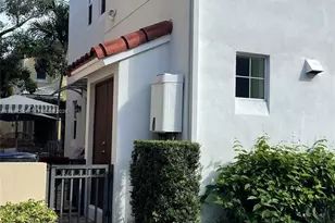 918 NE 17th Way, Fort Lauderdale, FL 33304 - Photo 3