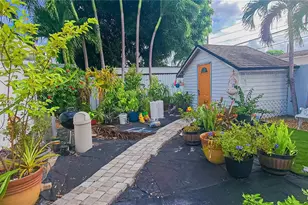 10330 NW 36th Ct, Miami, FL 33147 - Photo 21