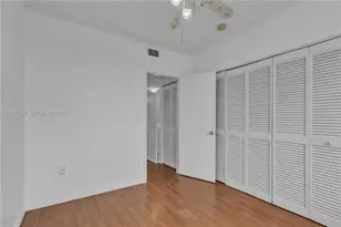 9193 Fontainebleau Blvd, Miami, FL 33172 - Photo 27