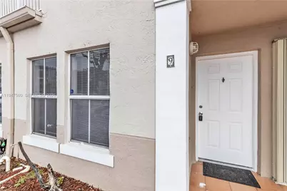 9193 Fontainebleau Blvd #209, Miami, FL 33172 - Photo 3