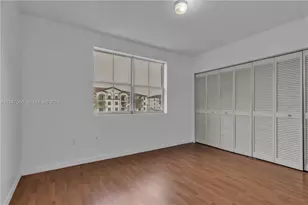 9193 Fontainebleau Blvd, Miami, FL 33172 - Photo 21