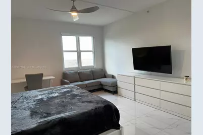 3000 Coral Way #421, Miami, FL 33145 - Photo 15