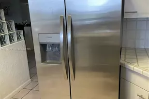 3530 Mystic Pointe Dr, Aventura, FL 33180 - Photo 7