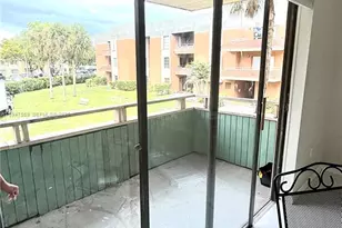 17600 NW 68th Ave, Hialeah, FL 33015 - Photo 7