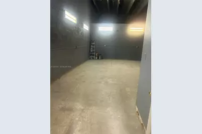 8181 NW 91st Ter, Medley, FL 33166 - Photo 5