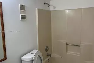 8710 N Sherman Cir, Miramar, FL 33025 - Photo 11