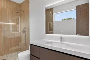604 SW 7th St, Fort Lauderdale, FL 33315 - Photo 79