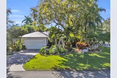 5794 SW 76th Ter, South Miami, FL 33143 - Photo 3