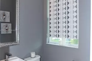 2900 NE 12th Terrace, Oakland Park, FL 33334 - Photo 9