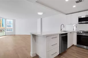 555 NE 34th St, Miami, FL 33137 - Photo 7