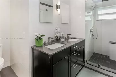 2535 Lincoln St, Hollywood, FL 33020 - Photo 25