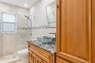 11071 SW 30th Ct, Davie, FL 33328 - Photo 21