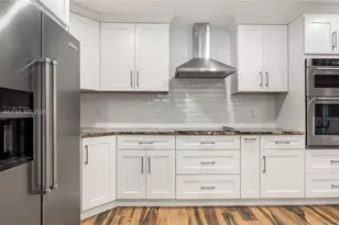 11071 SW 30th Ct, Davie, FL 33328 - Photo 7