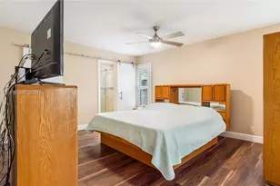 11071 SW 30th Ct, Davie, FL 33328 - Photo 15