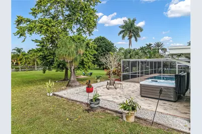 11071 SW 30th Ct, Davie, FL 33328 - Photo 35