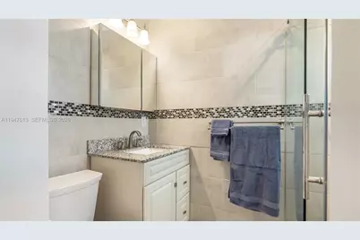 11071 SW 30th Ct, Davie, FL 33328 - Photo 17