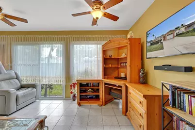 230 SE 4th St, Dania Beach, FL 33004 - Photo 39