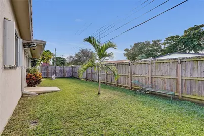 230 SE 4th St, Dania Beach, FL 33004 - Photo 87