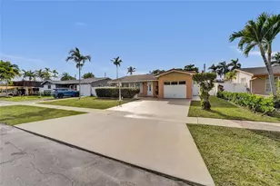 230 SE 4th St, Dania Beach, FL 33004 - Photo 45