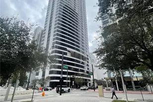 225 N Miami, Miami, FL 33128 - Photo 41