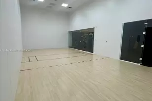 225 N Miami, Miami, FL 33128 - Photo 31