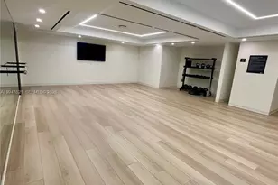 225 N Miami, Miami, FL 33128 - Photo 43