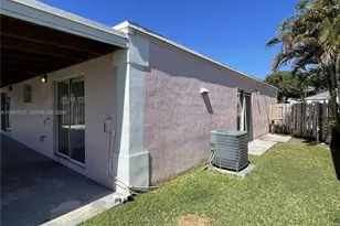 9810 SW 222nd Terrace, Cutler Bay, FL 33190 - Photo 23