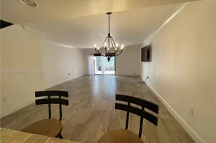 9944 NW 41st St, Doral, FL 33178 - Photo 21