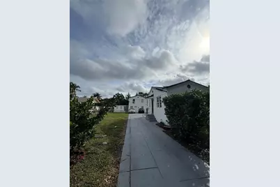 921 N 17th Ct #925, Hollywood, FL 33020 - Photo 23
