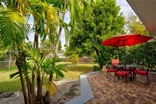 8955 SW 85th Terrace, Miami, FL 33173 - Photo 11