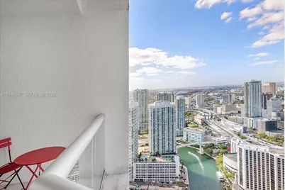 475 Brickell Ave #5208, Miami, FL 33131 - Photo 15