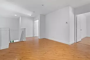 926 Marina Dr, Weston, FL 33327 - Photo 21