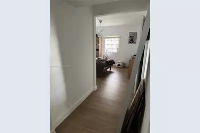 7546 NW 2nd Ter, Miami, FL 33126 - Photo 11