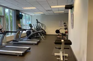 19390 Collins Ave, Sunny Isles Beach, FL 33160 - Photo 23