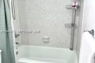 19390 Collins Ave, Sunny Isles Beach, FL 33160 - Photo 17