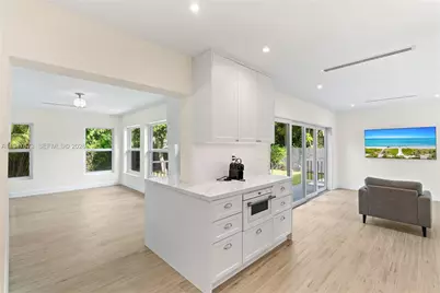 251 NE 44th St #251, Miami, FL 33137 - Photo 11