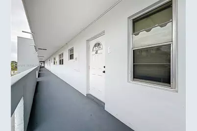 1000 NE 14th Ave #411, Hallandale Beach, FL 33009 - Photo 7