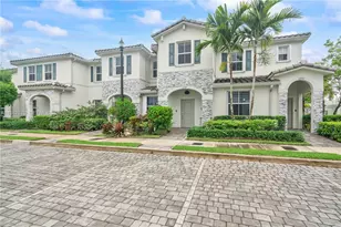2747 SE 15th St, Homestead, FL 33035 - Photo 3