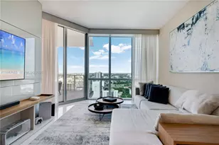 851 NE 1st Ave, Miami, FL 33132 - Photo 7