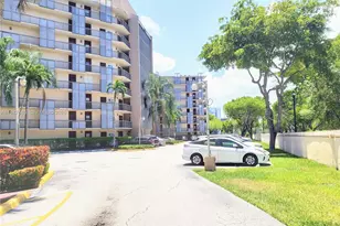 [Address not provided], Aventura, FL 33180 - Photo 25