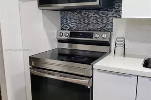 [Address not provided], Aventura, FL 33180 - Photo 17