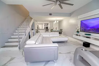 1261 Presidio Dr #5-42, Weston, FL 33327 - Photo 5