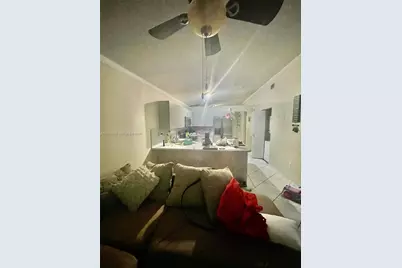 11458 NW 91st Ct, Hialeah Gardens, FL 33018 - Photo 5