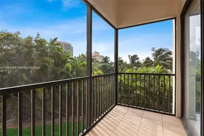 20335 W Country Club Dr #209, Aventura, FL 33180 - Photo 13