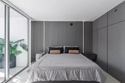 90 SW 3rd St #2204, Miami, FL 33130 - Photo 19