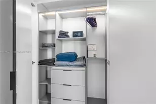 90 SW 3rd St, Miami, FL 33130 - Photo 31