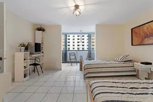 1623 Collins Ave, Miami Beach, FL 33139 - Photo 17